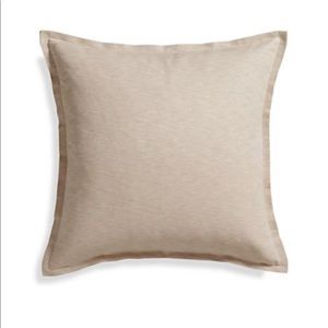 Linden Natural 23” with Feather-Down Insert